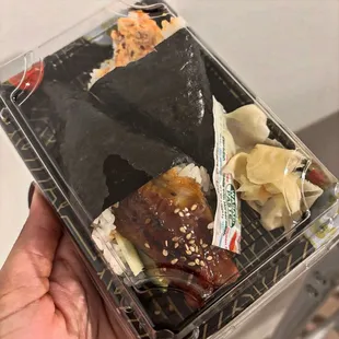 Eel hand roll