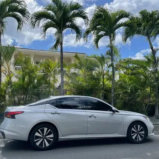 Economy full-size sedan