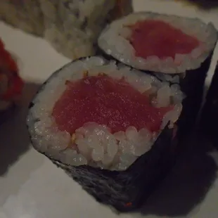 Tuna roll.
