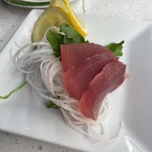 Tuna sashimi