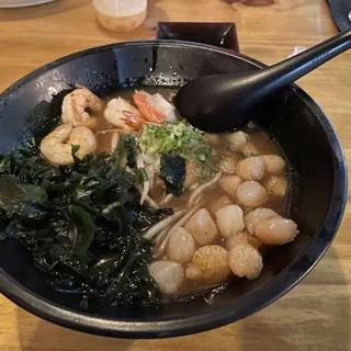 Seafood Shoyu Ramen