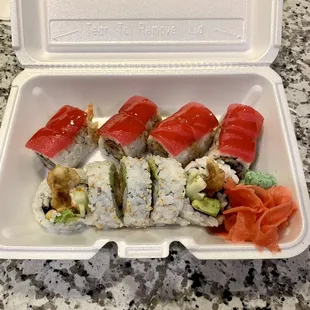 8 Pieces Carolina Roll Special Spider Roll