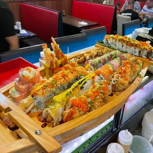 food, sushi and sashimi, sushi, sashimi