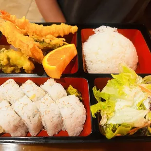 Tempura/CA roll lunch
