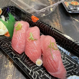 Toro Nigiri