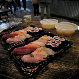 Deluxe Sushi combo