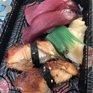 Maguro Nigiri