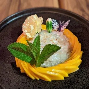 Mango sticky rice