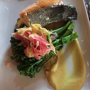 Grill salmon, that yellow sauce is really good!