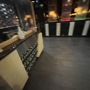 sushi and sashimi, interior