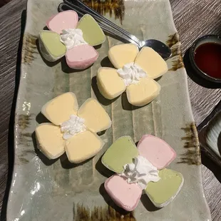 Mochi dessert
