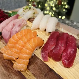 Nigiri Sushi 12 Pieces