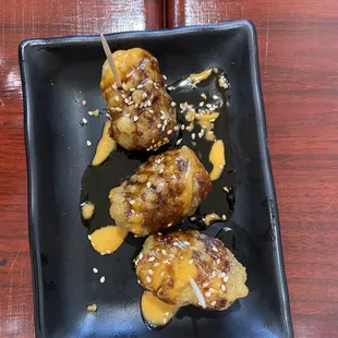 Complimentary rice balls