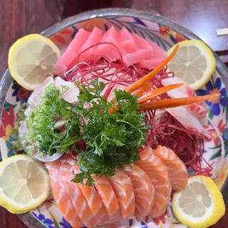 C. 20 Piece Sashimi Combo