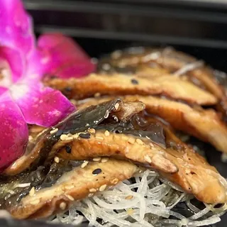 Unagi Sashimi (5pcs )