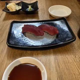 Maguro Nigiri