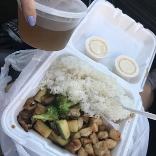 Chicken hibachi Togo with soup $11.21