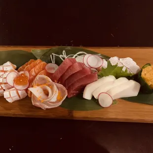 Chef choice of sashimi combination