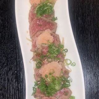 Beef Tataki Onion Salad