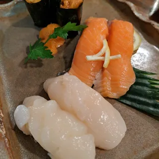 Hokkaido Hotate Nigiri