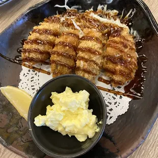 fried oysters with egg sauce