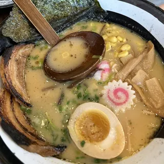 Tonkotsu Miso Ramen
