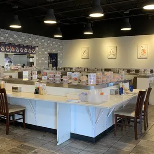 sushi and sashimi, interior