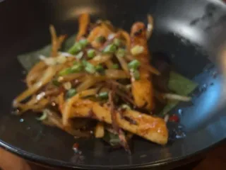Momo Sushi & Grill