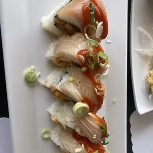 Hama kama roll