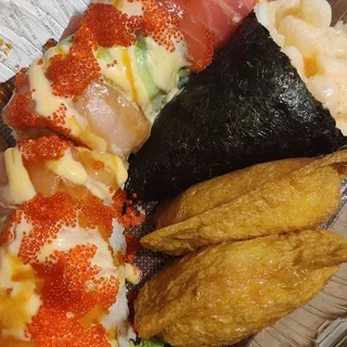 SPICY SCALLOP HAND ROLL