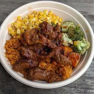 Bowl: tomato rice, corn, broccoli, sweet potato, beef, spicy honey sauce