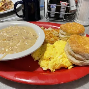 Biscuits and Spicy Gravy