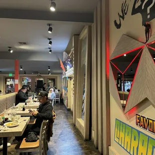 sushi and sashimi, interior