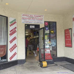The entrance to the African Market and Akwaaba, on the East side of Nicollet. 8/17/15