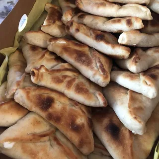 Closed Cheese Flat Bread