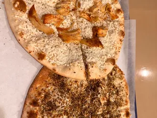 Alwadee Bakery & Restaurant