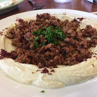 Hummus with Meat