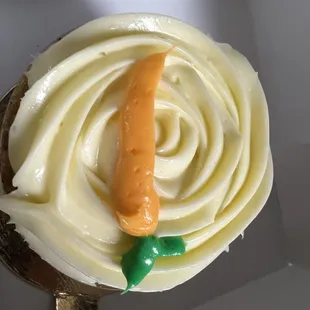 Carrot cake cupcake