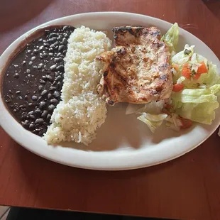 Pechuga de Pollo Asada plate... yum!!