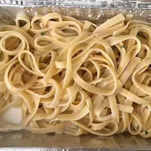 Fettuccine Alfredo Dinner