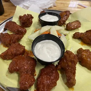 12 wing special pretty good