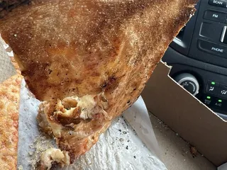 Fortunatos Pizza Station