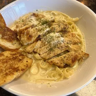 Chicken fettuccine Alfredo