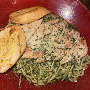 Pesto chicken linguine