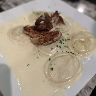 Ravioli in Alfredo Sauce