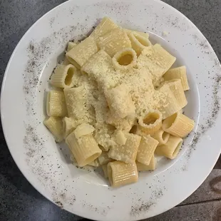 Cacio E Pepe