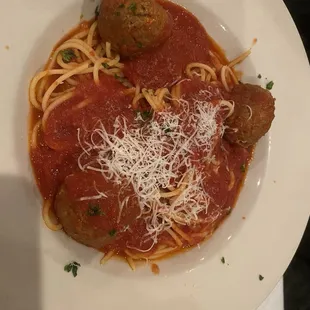 Spaghetti &amp; Homemade Meatballs