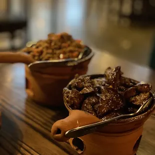 Sojok (left) and Sawda (right)