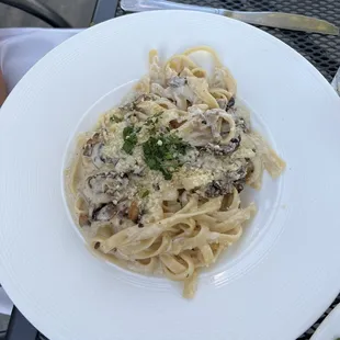 Fettuccini Alfredo