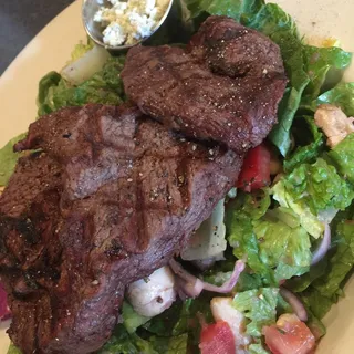 Charbroiled Steak Salad*